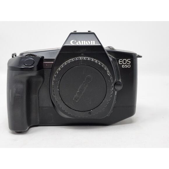Canon EOS 650 35mm SLR Film Camera Body Only - Picture 1 of 7